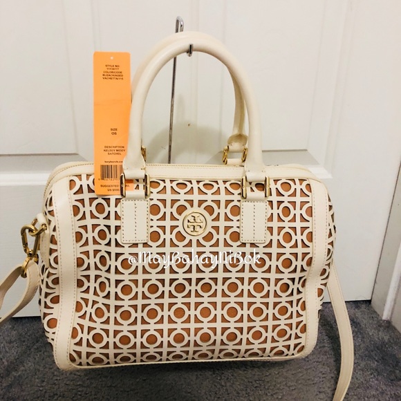 ✖️SOLD✖️Tory Burch Kelsey Perforated Satchel - Picture 7 of 8